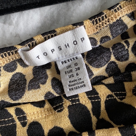Leopard crop top - Picture 3 of 3